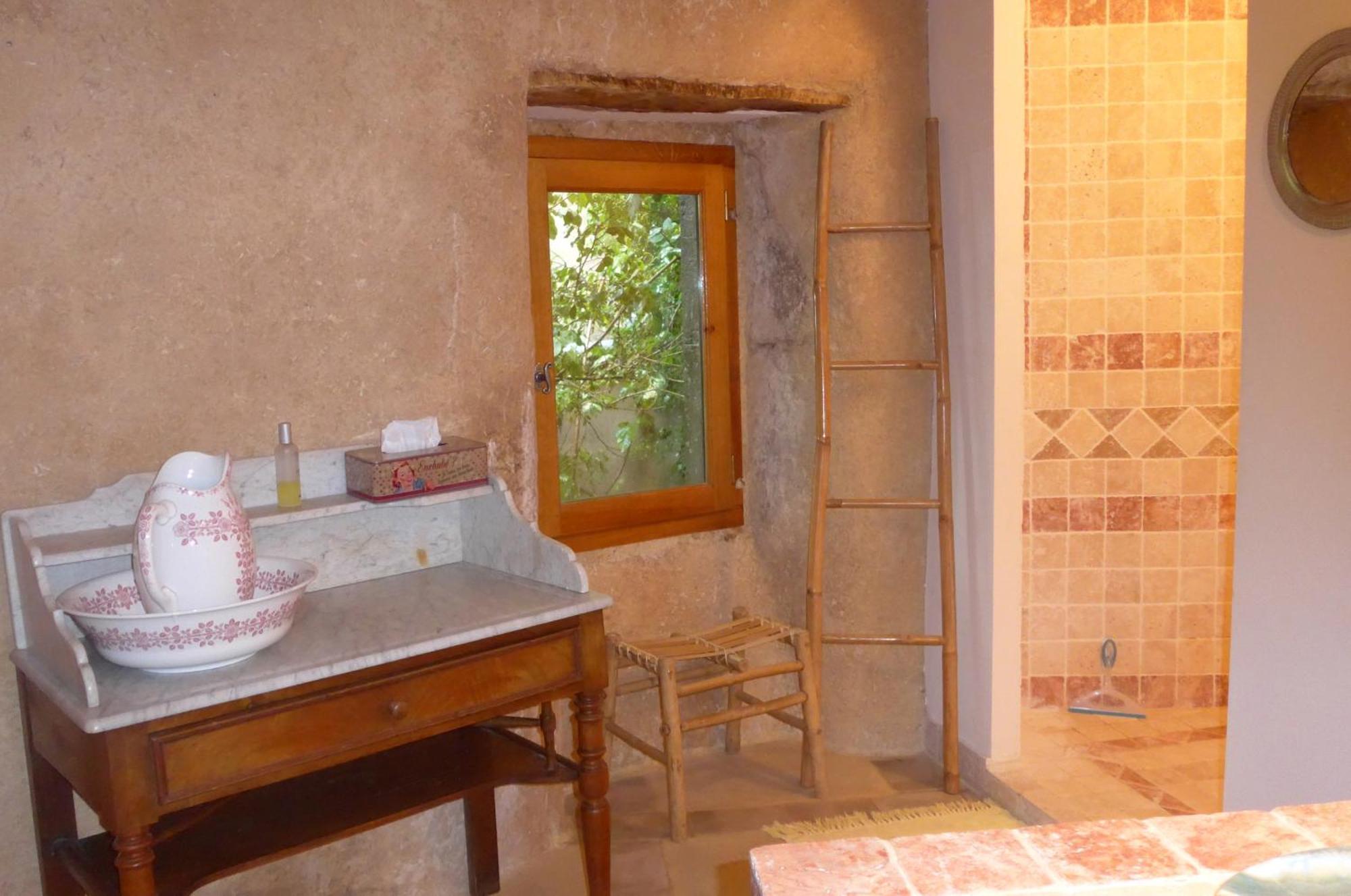 La Colline Bleue Bed and Breakfast Banne Εξωτερικό φωτογραφία