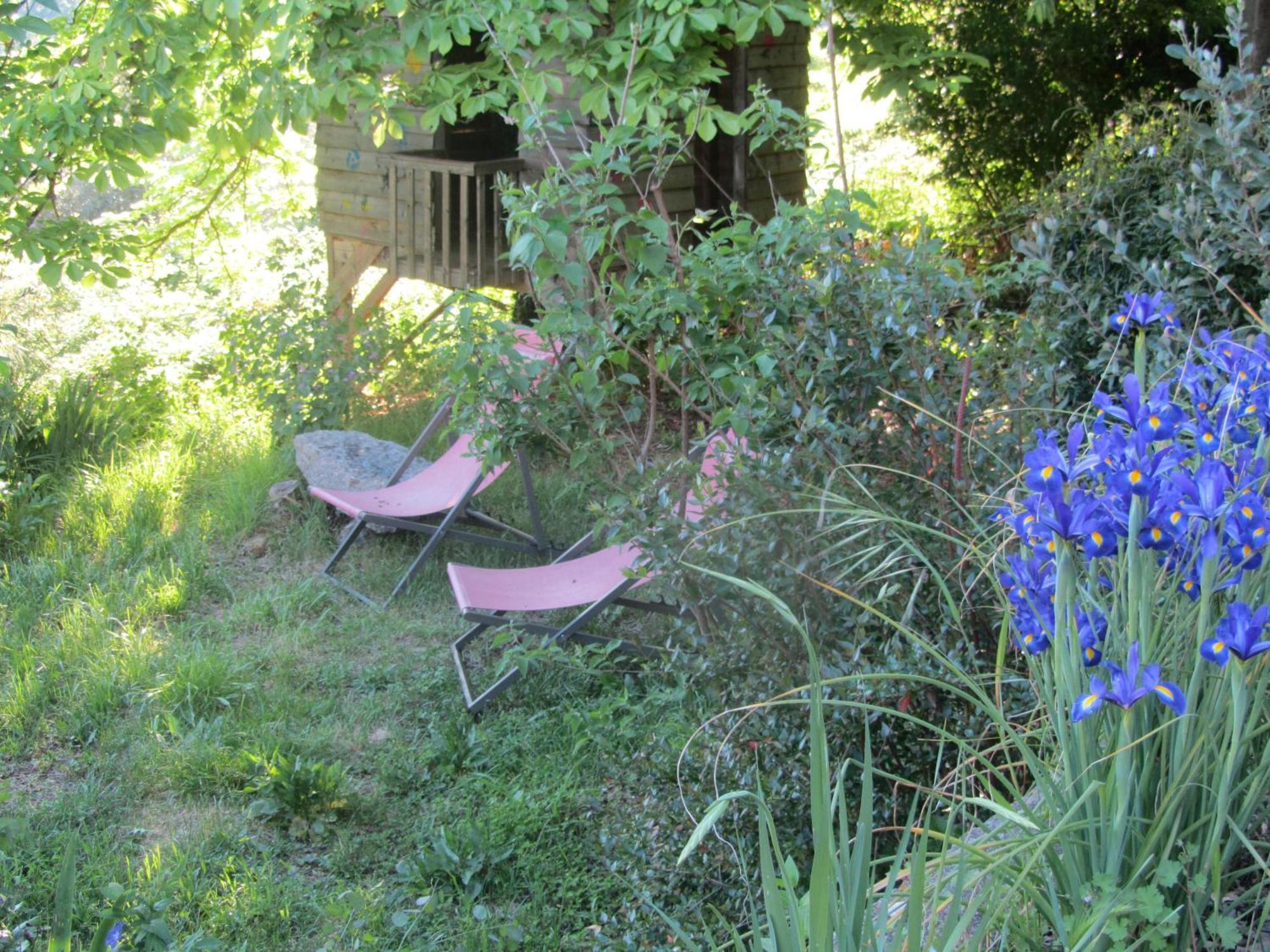La Colline Bleue Bed and Breakfast Banne Εξωτερικό φωτογραφία