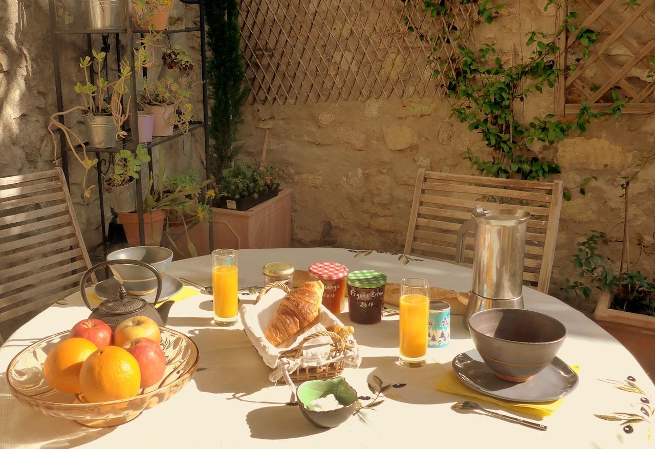 La Colline Bleue Bed and Breakfast Banne Εξωτερικό φωτογραφία